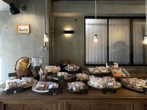 福岡への旅を楽しくするホテル『THE BASICS FUKUOKA』朝食ビュッフェをレストラン『WHY NOT』にて再開　12月より限定アソートクッキーも提供