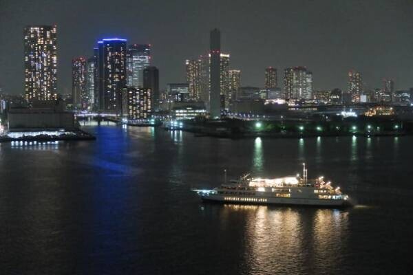 東京湾で新年の幕開けを船上で迎える「カウトンダウンクルーズ」2022年12月31日(土)に運航！2種類のパーティープランをご用意