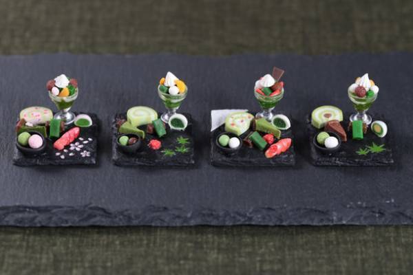 京都・伊藤久右衛門の宇治抹茶スイーツプレートがカプセルトイで登場！全国100ヶ所以上で12月上旬より販売開始