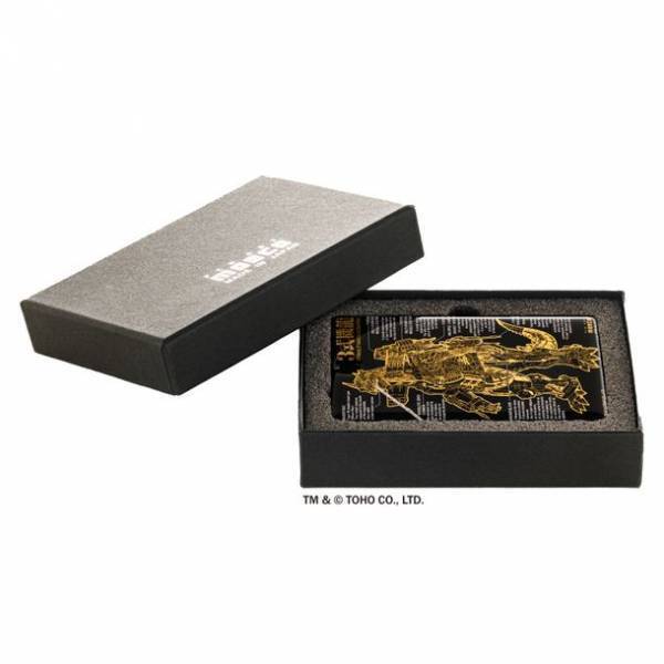 『ゴジラ×メカゴジラ』の3式機龍をデザインした「FLASH iPhoneケース／ICカードケース」が12月20日から販売