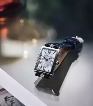 「フレデリック・コンスタント 2022 ウィンターキャンペーン」開催中！抽選で星野リゾート宿泊ギフト券をプレゼント