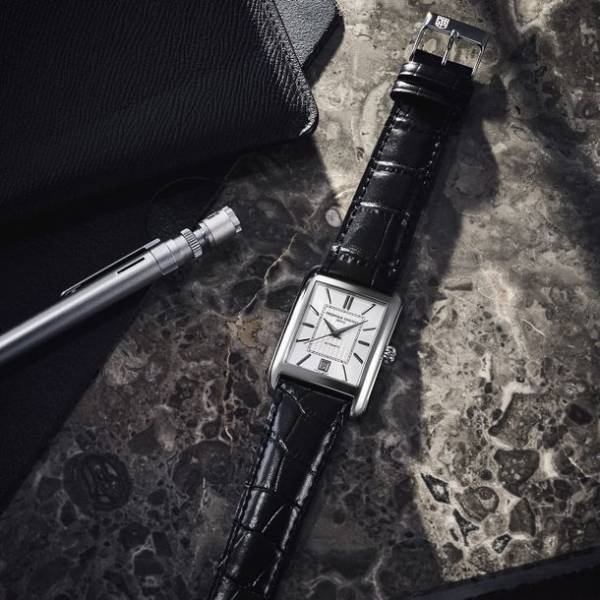 「フレデリック・コンスタント 2022 ウィンターキャンペーン」開催中！抽選で星野リゾート宿泊ギフト券をプレゼント