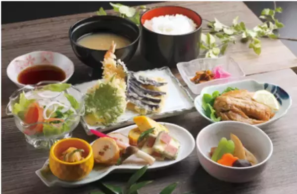 北海道・釧路の赤いベレー天然温泉、1年間の感謝を浮かべる特別企画「ありがとう風呂」を12月26日(月)～29日(木)開催！【道の駅 阿寒丹頂の里】