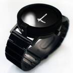“反射率0.6％”限りなく黒に近い漆黒の腕時計「Blackest4」　Makuakeにて1月30日(月)まで先行予約販売を実施