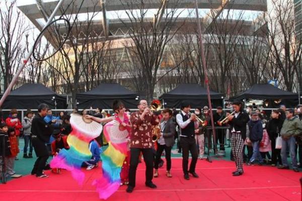 2023年1月7日(土)、1月8日(日)　大道芸のスターたちが3年ぶりに大集結　「第18回さいたま新都心大道芸フェスティバル」を開催