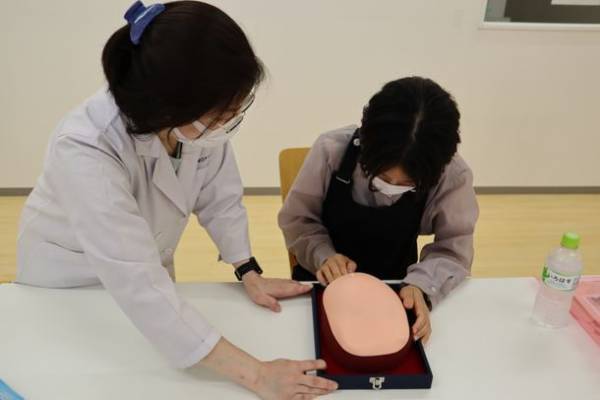 子育てママのための「ママのがん検診応援プロジェクト」が乳がんエコー体験に続き、子宮頸がん予防啓発イベントを開始