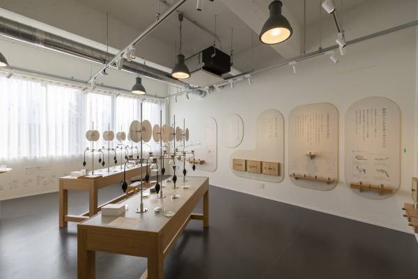 かたちのない「香り」を通して、自然と科学への理解を深める―北海道のスキンケアメーカーが、自社初の“香りを体感する施設”「香りのラボ」をOPEN