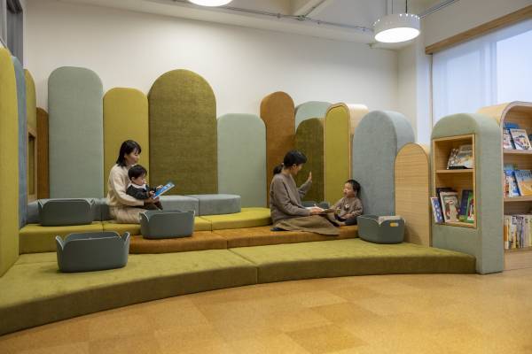 かたちのない「香り」を通して、自然と科学への理解を深める―北海道のスキンケアメーカーが、自社初の“香りを体感する施設”「香りのラボ」をOPEN