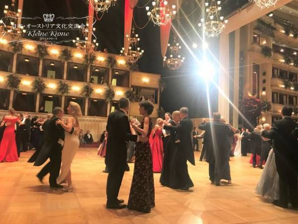 “ヨーロッパ舞踏会”に参加するためのトータルコーディネートサービス「舞踏会コンシェルジュ」を12月26日に正式発表