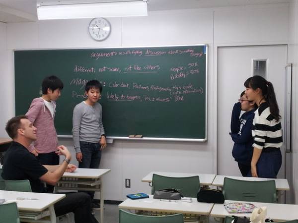 駿台、2023年に海外留学する中学生・高校生を対象にした「現地校入学 英語準備コース　募集説明会」を2月・3月に開催