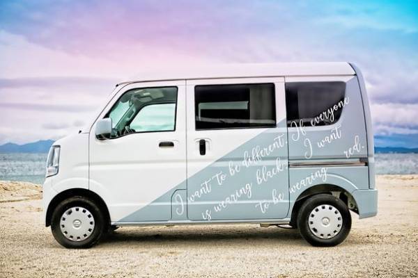 水素吸入とおしゃれな内装でくつろぎの空間を実現！女性向け軽キャンピングカーサロン「Salony」を2月2日発売