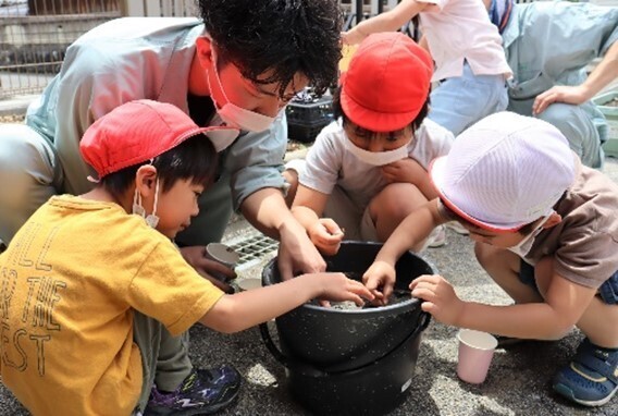 お家のベランダや学校で稲づくりにチャレンジ！ 配布開始から1,120万セットを突破！身近な場所で食育体験「バケツ稲づくり」令和5年1月10日(火)より先行予約申込受付開始
