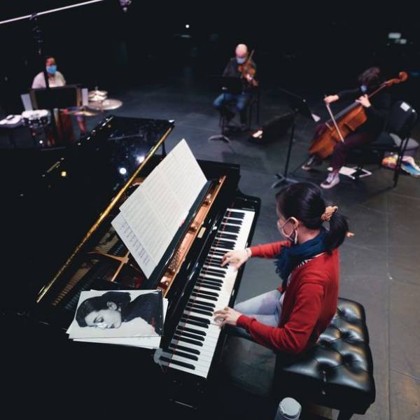 米国ロサンゼルス在住ピアニスト 小澤ともこ、セカンドアルバム『Cricket Wind』をInfrequent Seamsレーベルより2023年秋リリース　ージャズ、現代音楽、インタラクティブ・プログラミングが統合された対話型音楽ー