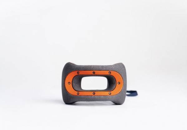 Makuakeにてプロジェクト開催中の「bullbirdトラベルネックピロー」モニター募集を1月15日まで実施！