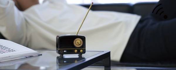 スピーカーにラジオ機能が加わりパワーアップ！LINEとタイアップしたBluetoothスピーカーシリーズ「MUZEN OTR METAL」が2023年1月20日(金)販売開始