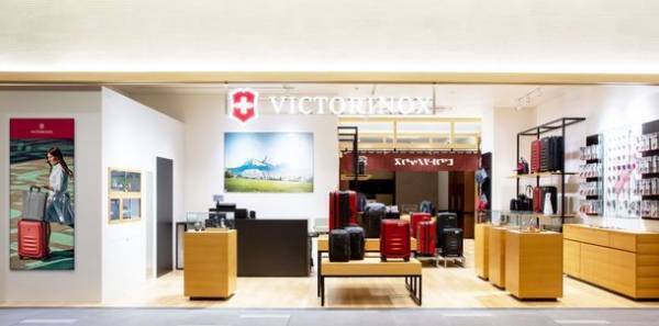 ビクトリノックス 羽田エアポートガーデン店　羽田空港第3ターミナル直結の大型複合施設にオープン