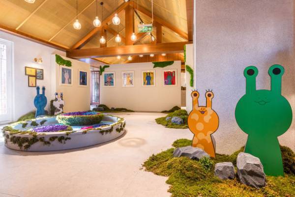 アーティスト 丸山純奈×アシックス中国 コラボ商品が発売！中国店舗＆ECサイトで取扱いスタート　2月6日(月)まで上海での展示も開催