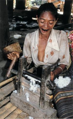 イカットの魅力とその背景にある島の人々の生活文化をたばこと塩の博物館で1月21日(土)～4月9日(日)開催