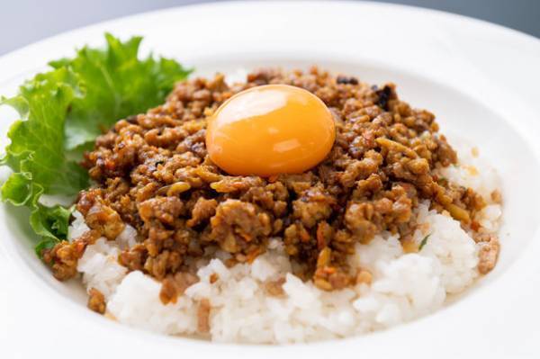 山形大豆ミート由来の「やさしい大豆(TM)」シリーズ誕生！ハンバーグ、キーマカレー、ガパオ、ボロネーゼを1月16日発売　健康的な“やさしい味”＆山形産野菜類で“濃厚な旨味”を両立