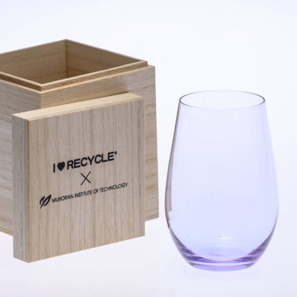 リサイクル商品の開発・販売をするマテックプロダクツが、レアアースをリサイクルした世界に類を見ないグラス「Re.Neo(リ・ネオ)」を限定販売！