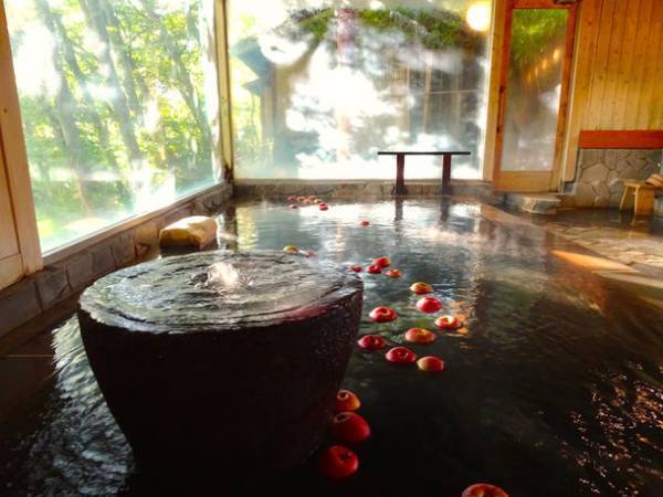 オンラインのマッチングよりリアルな出会いを！～婚活の聖地で愛が芽生える「浅間山ボルケーノラブ活」開催～