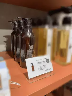 国内最大級の女性向けヘアケア商品を企画販売している「イクモア(iqumore)」　2023年1月4日より体験型ストア「newme」にて販売を開始！