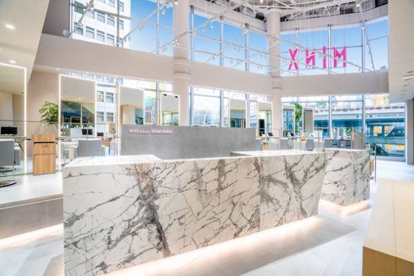 リアルとデジタルが融合した体験型サロンスペース完備！ヘアサロンの領域を超えた「MINX shibuya smart salon」　100坪の大型新店舗として1月21日(土)渋谷にグランドオープン