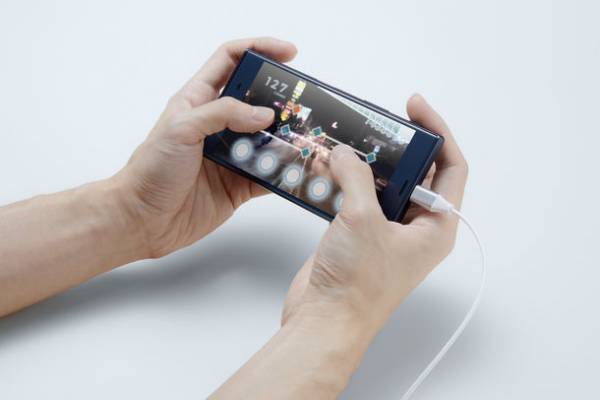 音楽やゲームを遅延なく高音質で楽しめるType-C接続イヤホン「HP-NEL11C」「HP-NEL12C」を1月31日(火)に発売！