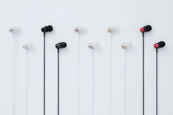 音楽やゲームを遅延なく高音質で楽しめるType-C接続イヤホン「HP-NEL11C」「HP-NEL12C」を1月31日(火)に発売！