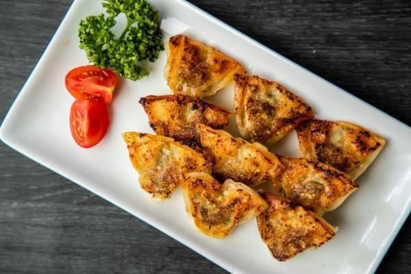 「おつまみ餃子 福虎」が田町に初の実店舗オープン　デリバリーで大好評！売り切れ続出の看板商品「一口餃子」を提供