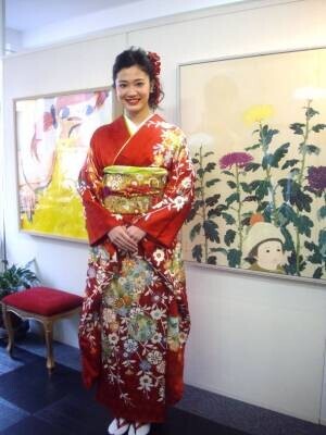 「日本の美しい着物」の写真集出版のため、1月12日よりCAMPFIREでクラウドファンディングを開始