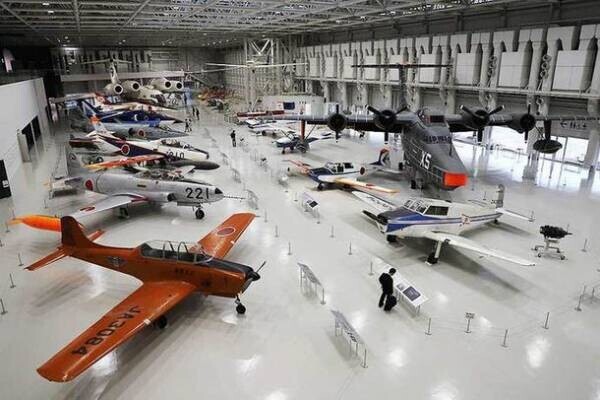 岐阜かかみがはら航空宇宙博物館(愛称：空宙博)リニューアル5周年記念「F-4 ファントム」の常設展示を開始します