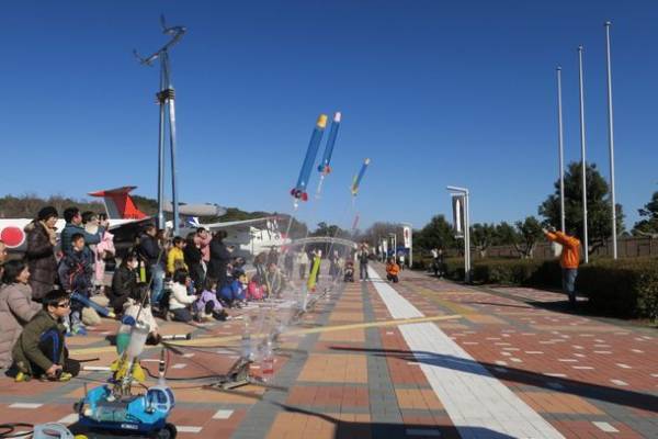 岐阜かかみがはら航空宇宙博物館(愛称：空宙博)リニューアル5周年記念「F-4 ファントム」の常設展示を開始します