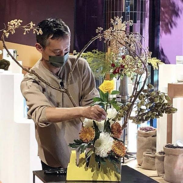 誰でも気軽に日本の伝統文化を体験出来る講座＜道＞プログラム　スタジオアーキタンツにて開催　1月29日 書道(松尾光晴 日展会友、読売書法会理事)　2月5日 いけばな(倉田康治 草月流師範、いけばな作家)