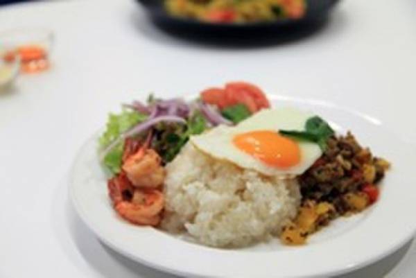 こんにゃく製造メーカー ナカキ食品と愛知文教女子短期大学の産学連携によるレシピコンテストを開催