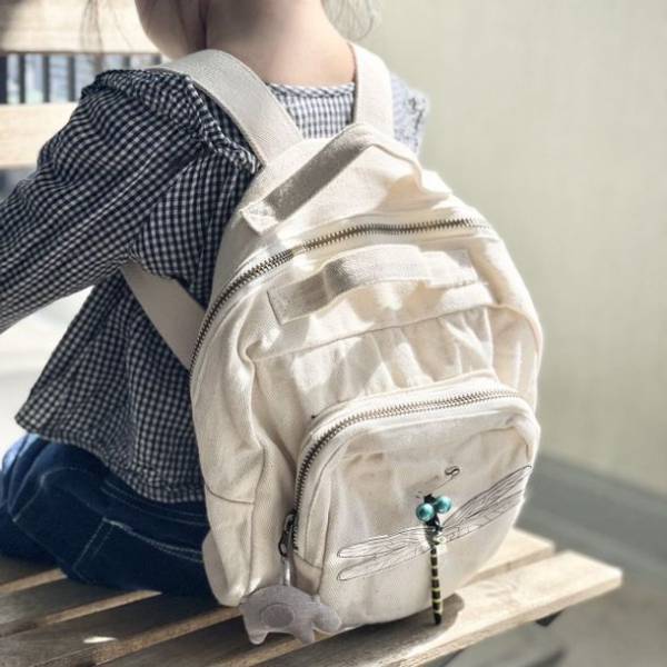 天敵トンボを模しているので虫が本能的に寄ってこない！累計販売実績50万個突破「おにやんま君」の妹『あかねちゃん』が1月22日よりMakuakeにて先行販売開始