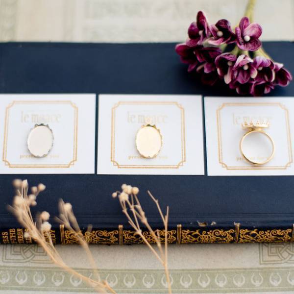 自由が丘のヴィンテージアクセサリーパーツ専門店「レミース」がヨーロッパの貴重なラッキーモチーフパーツを特別に集めた「le meace LUCKY MOTIF 2023」を開催。3/31まで