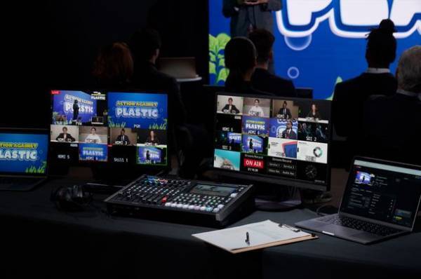 イベント映像配信のオペレートを1台で行える業務用AVミキサーが機能を強化して登場