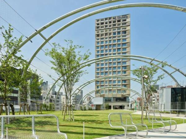 髪と身体にシルクを纏う、Itoguchi BODY & HAIR モイストシャンプー　期間限定「sequence MIYASHITA PARK」のバスアメニティとして登場！