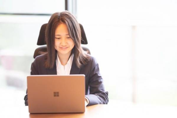 世界初！高級旅館×化粧品(美容液)がセットに！お得な大人の女子旅『バレンタイン贅沢宿泊セット』販売決定