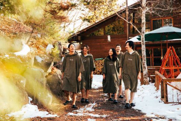 800年の歴史ある温泉場　菱野温泉に、登山電車で行く大自然の本格フィンランド式サウナ施設「Sauna Space TOJIBA」をオープンします！