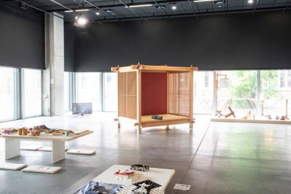 飛騨高山の木工房　オークヴィレッジの木組み技術を使った『KOMAKO』が欧州大学の研究対象に採用