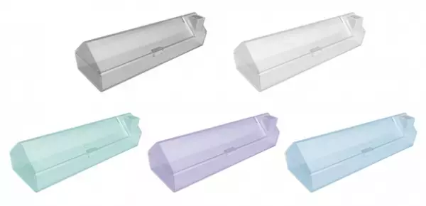 「煙突」はペン立て、「屋根」はペントレイに！？“すりガラス風”の透け感がかわいい『おうちペンケース』が1月下旬より発売