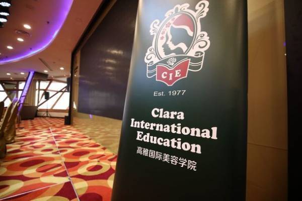 スリムビューティハウス、アジア最大手美容学校のクララインターナショナルと業務提携のお知らせ