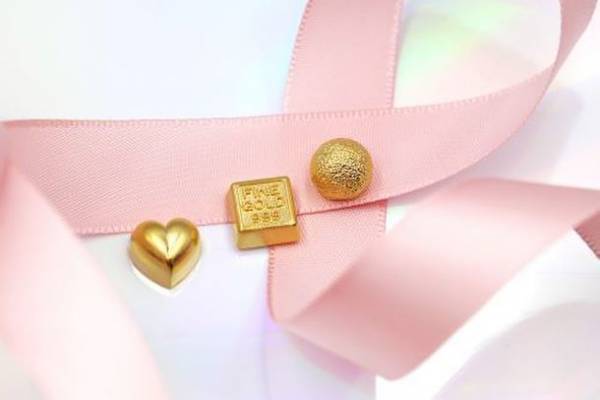 純金加工のプロ集団JUNGOLDが手がけたバレンタイン企画“映える”大人のチョコレート「純金のチョコレート」を2月7日まで数量限定販売