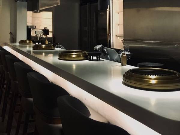 香港で新業態の「A5和牛×OMAKASE焼肉店」が2月1日OPEN　日本で一頭買いしたこだわりの最高ランク黒毛和牛を香港へ直送！