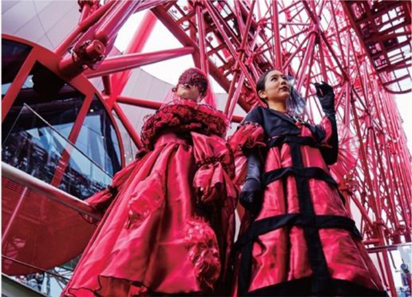 大阪モード学園とコラボレーションした初のアート企画フォトジェニックシティ梅田～梅田は、世界が振り向く無限の可能性であふれてる。～2023年2月20日(月)～3月5日(日)