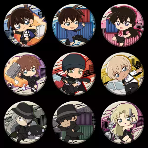 TVアニメ「名探偵コナン」新規描き起こしデフォルメイラストのグッズが新登場！スパイのような衣装を身にまとい、動きのあるポーズのキャラクター全9種で展開！