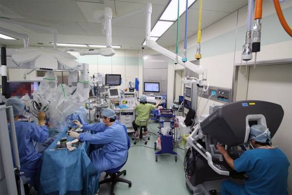 上尾中央総合病院　手術支援ロボットを用いた中咽頭がん切除術を実施し経過良好であることを報告