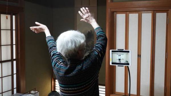 継続率97％！オンライン×毎朝短時間で楽しく運動継続　-高齢者向けオンライン健康づくりシステムに関する研究成果を発表-